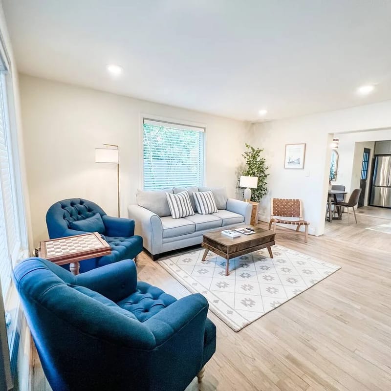 Charming 2 bedroom townhome in downtown Homewood